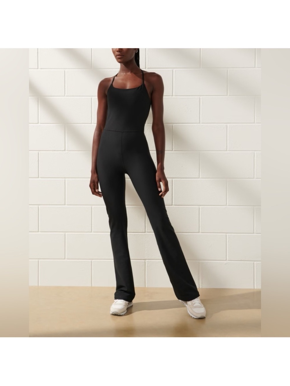 Abercrombie YPB sculptLUX Full Length Flare jumpsuit size medium